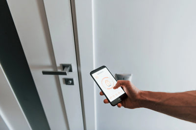 The Role of Smart Locks in Airbnb and Holiday Rentals in Dubai